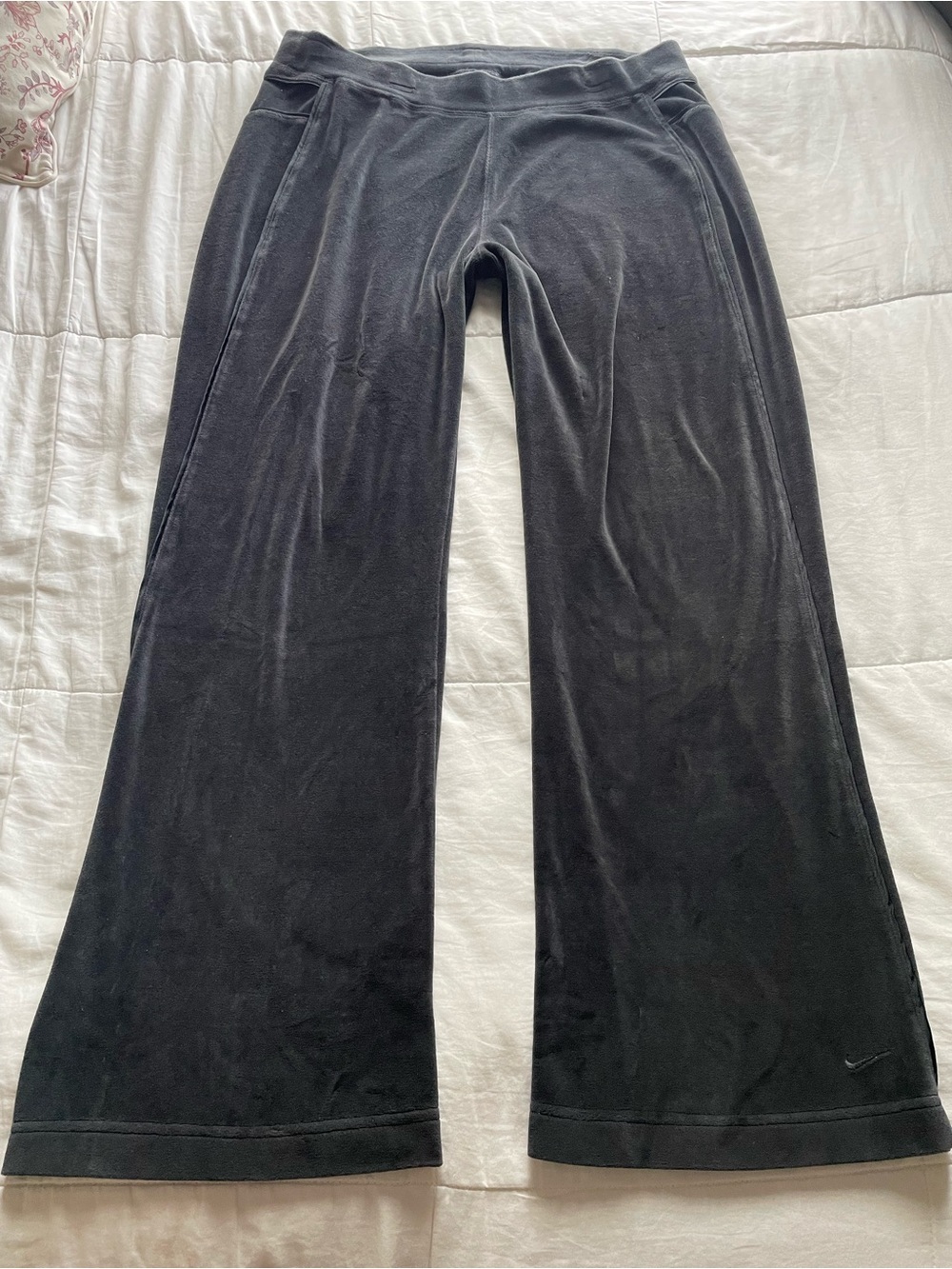 Nike Vintage Dark Gray Velour Velvet Low Rise Wide Leg Pants XL Sporty Chic‎ Y2K